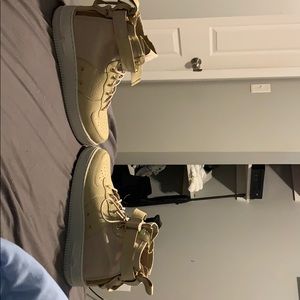 Nike Air Max 1 SF Mid